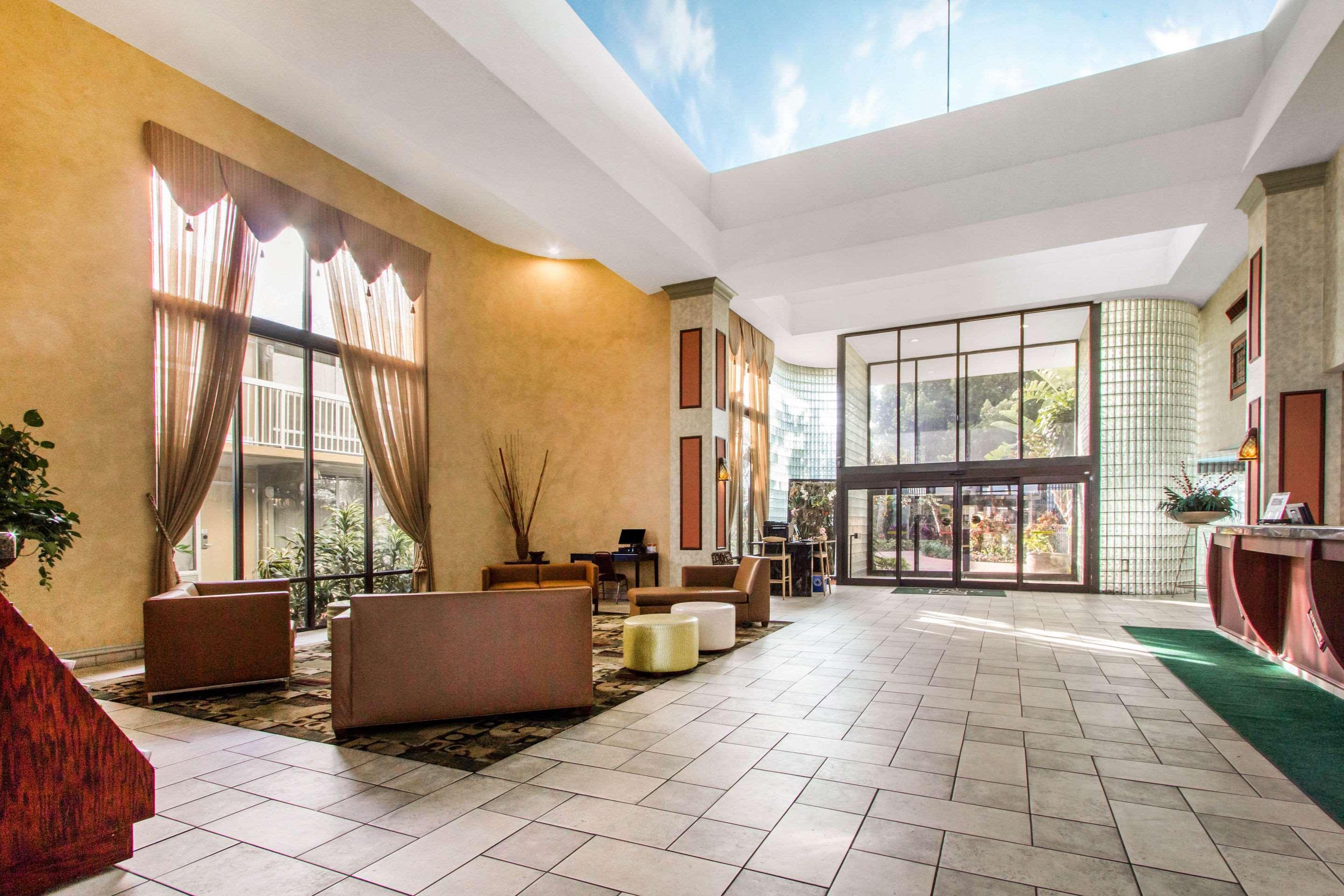 Hotel Quality & Conference Center Tampa