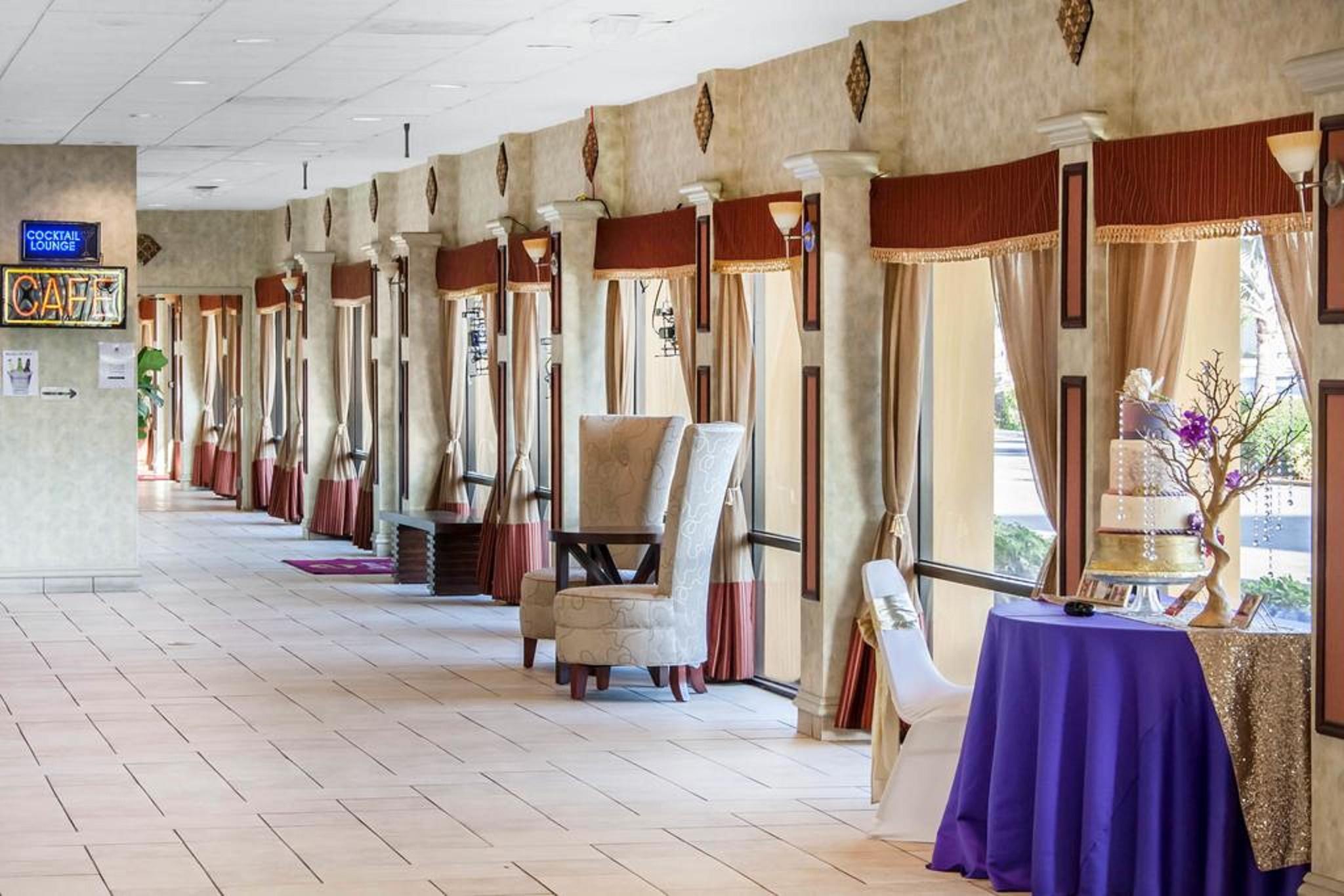Hotel Quality & Conference Center Tampa