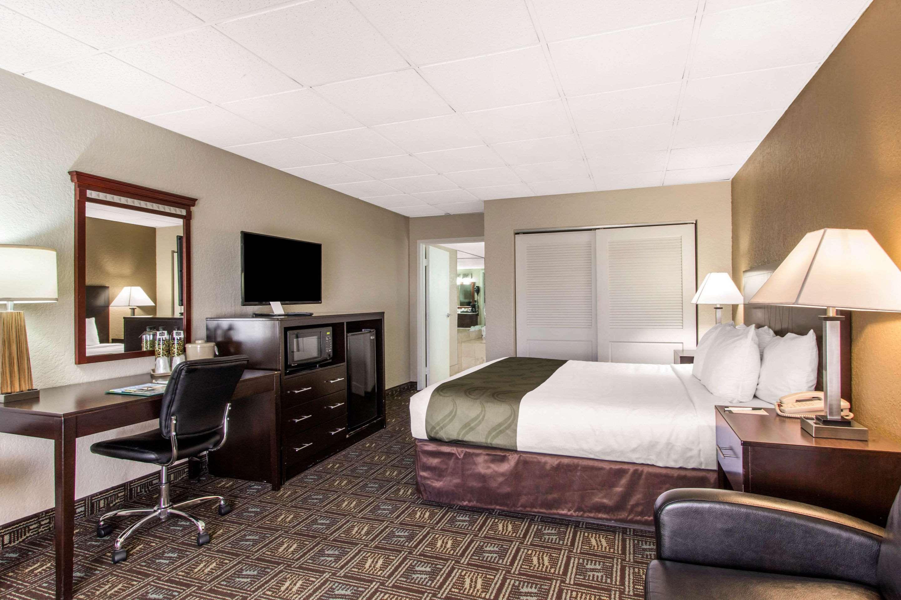 Quality & Conference Center 3*