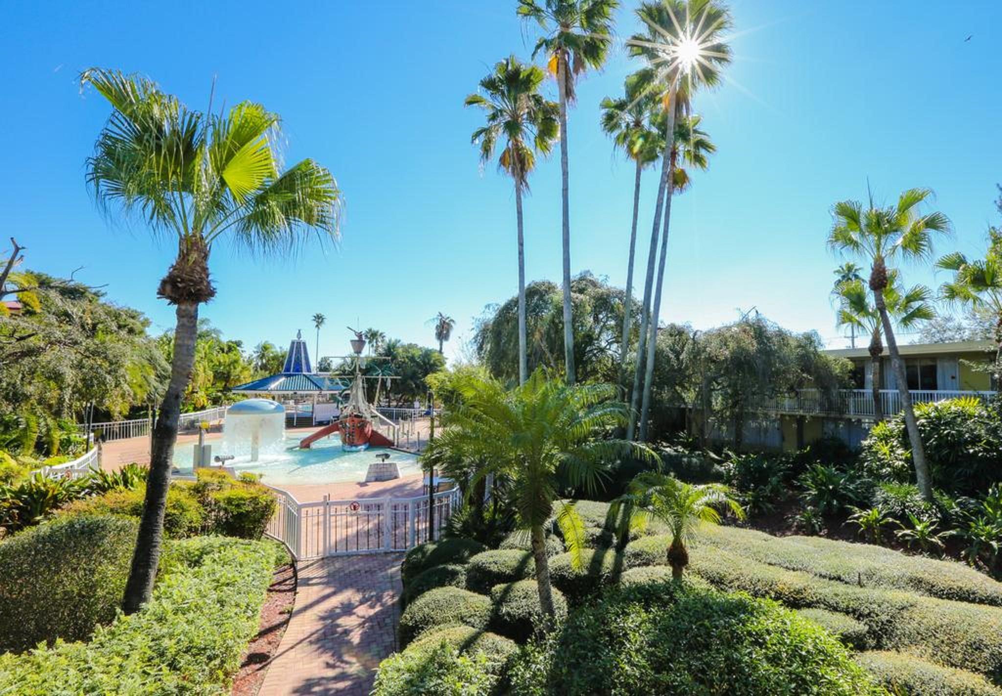 Quality & Conference Center 3* Tampa