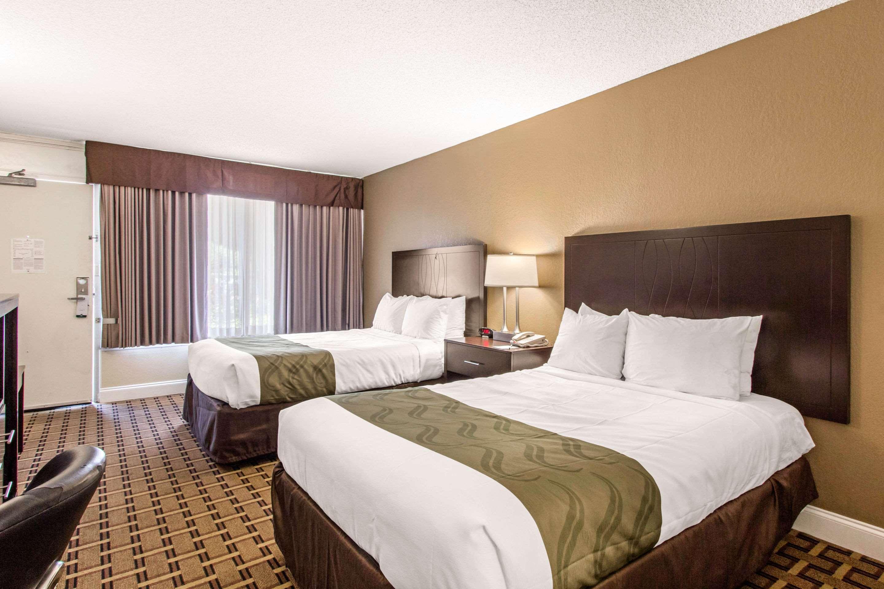 Quality & Conference Center Hotel 3*