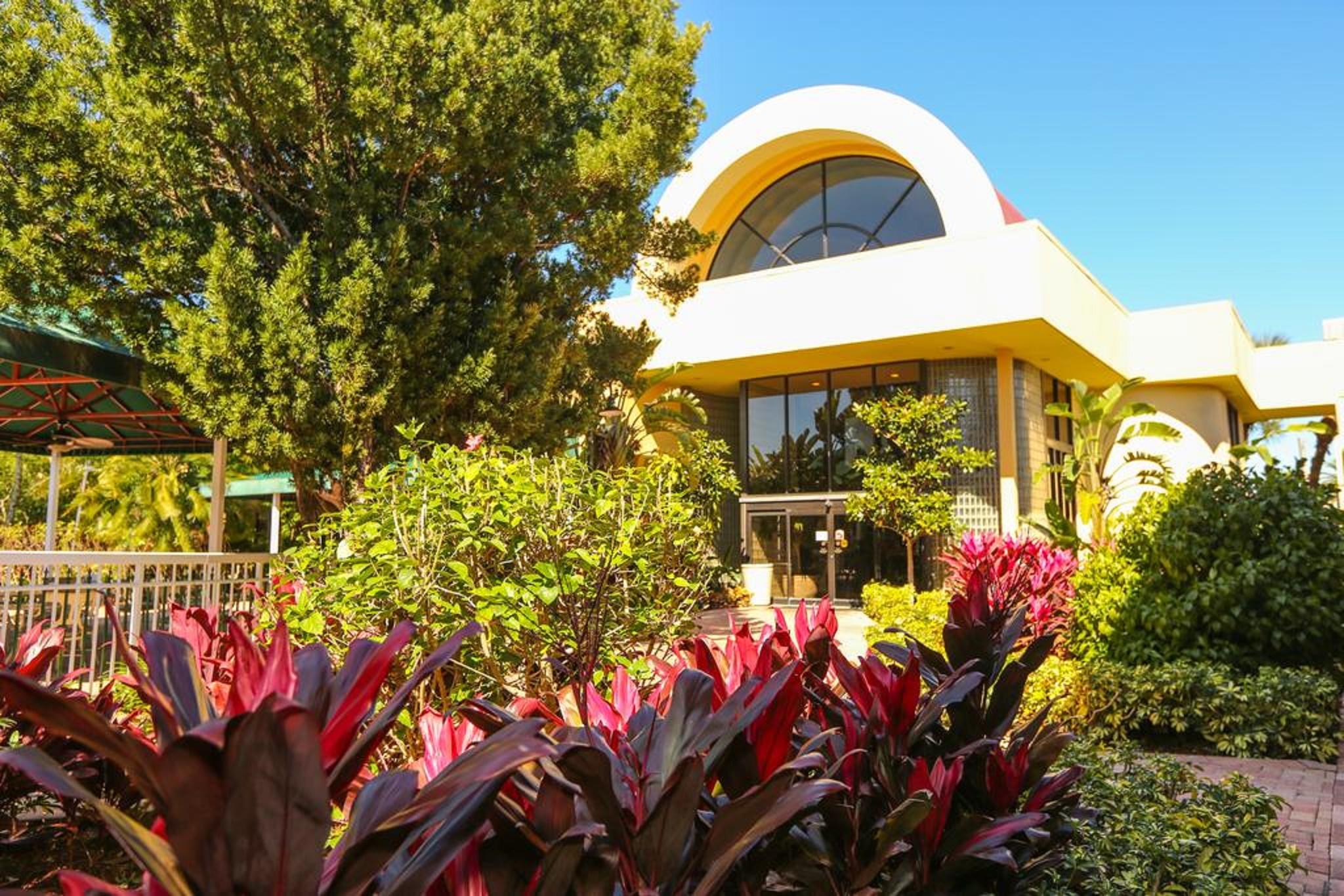 Quality & Conference Center Hotel