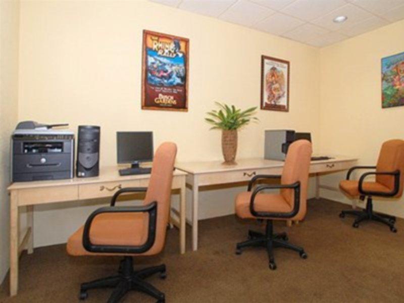 Hotel Quality & Conference Center Tampa