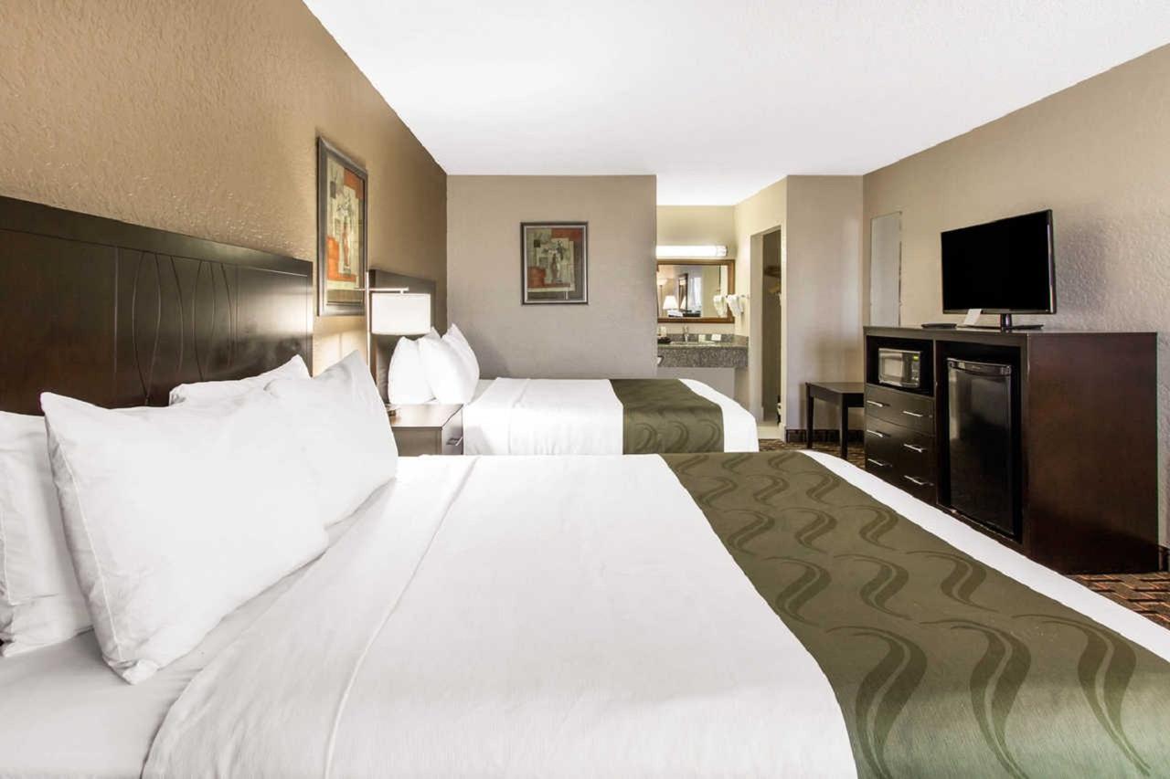 Quality & Conference Center Hotel Tampa